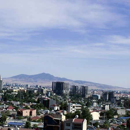 Aselefech Merga Hotel And Spa Addisz-Abeba Kültér fotó